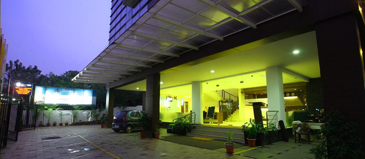 Hotel Monarch Kozhikode Extérieur photo